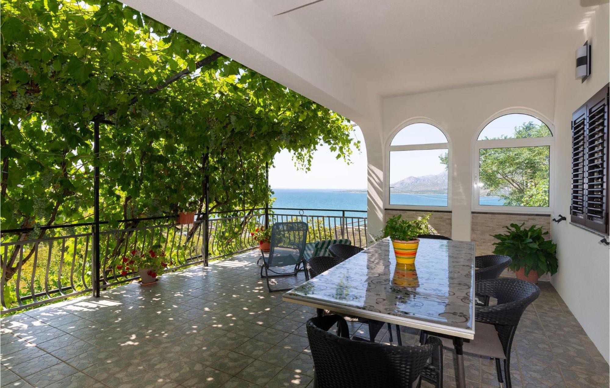 Lovely Apartment In Rovanjska With House Sea View Kültér fotó